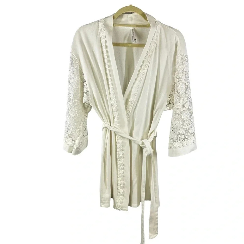 Flora Nikrooz Lana Robe Large Lace Sleeves